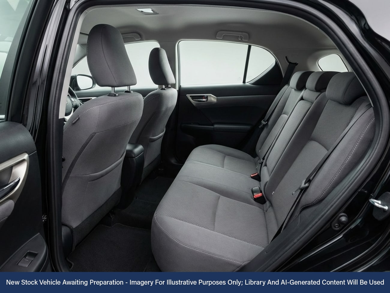 Used Lexus CT 2017 for sale - 77963341: Photo 4