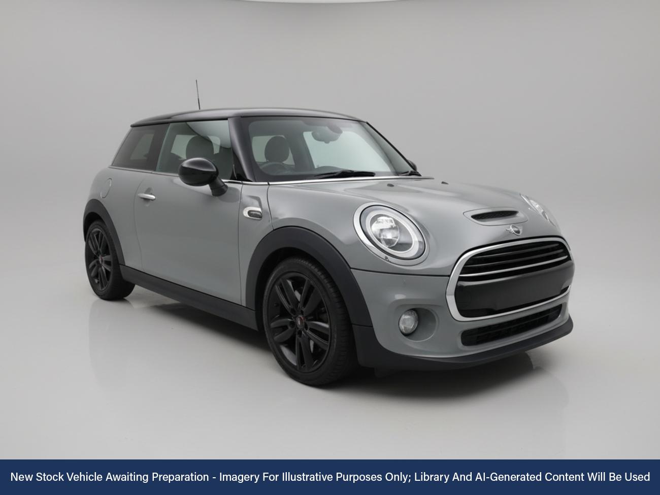 Used MINI Hatch 2019 for sale - 76610866: Photo 1