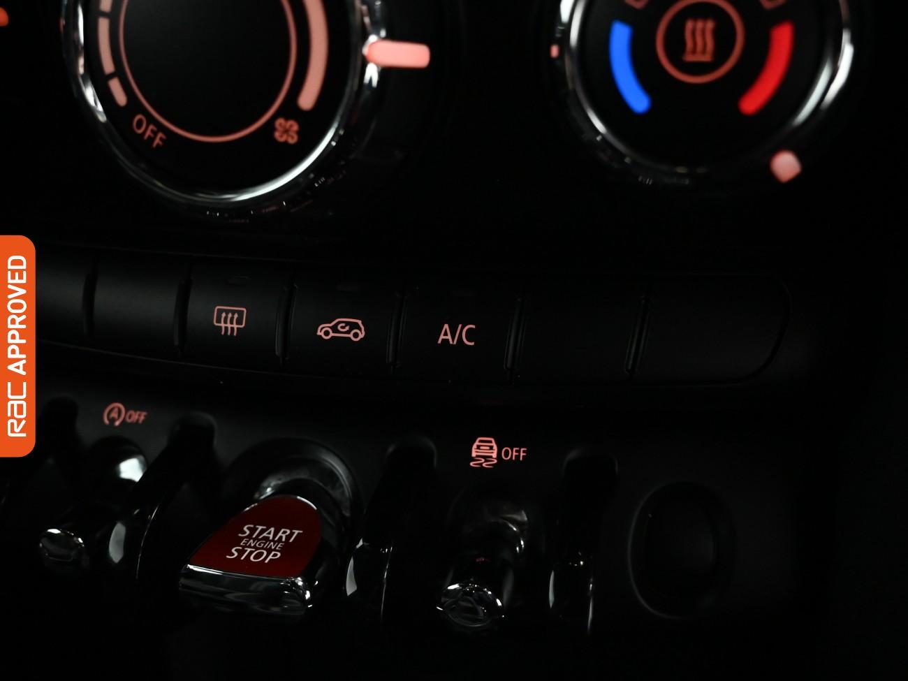 Used MINI Hatch 2019 for sale - 76610866: Photo 16