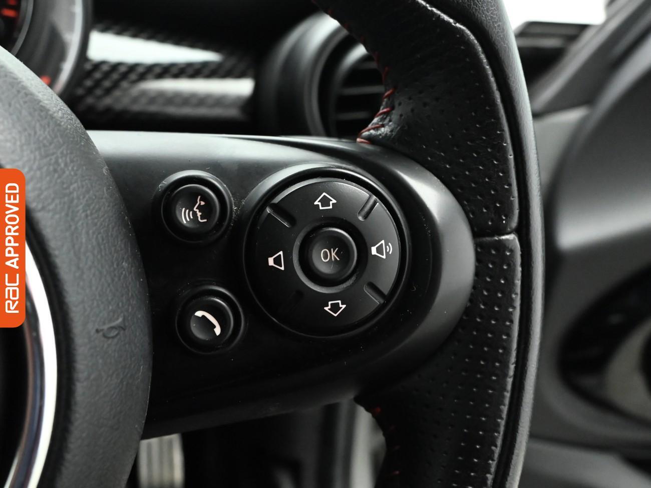 Used MINI Hatch 2019 for sale - 76610866: Photo 24