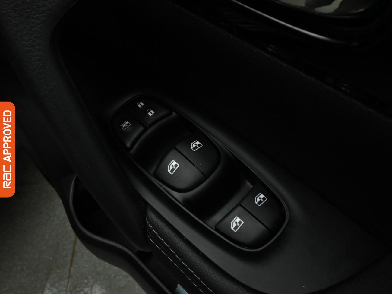 Used Nissan Qashqai 2019 for sale - 77303048: Photo 24