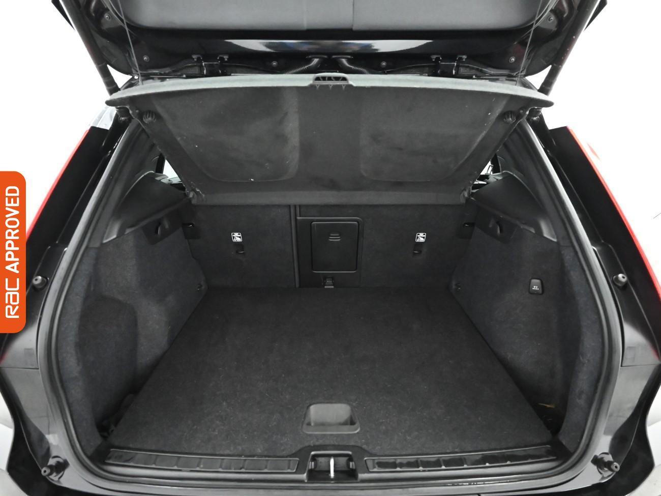 Used Volvo XC40 2022 for sale - 77571093: Photo 29