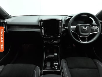 Used Volvo XC40 2022 for sale - 77571093: Photo