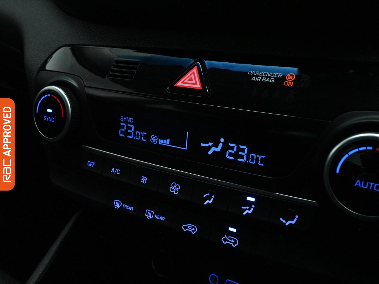 Used Hyundai TUCSON 2018 for sale - 77692358: Photo 14