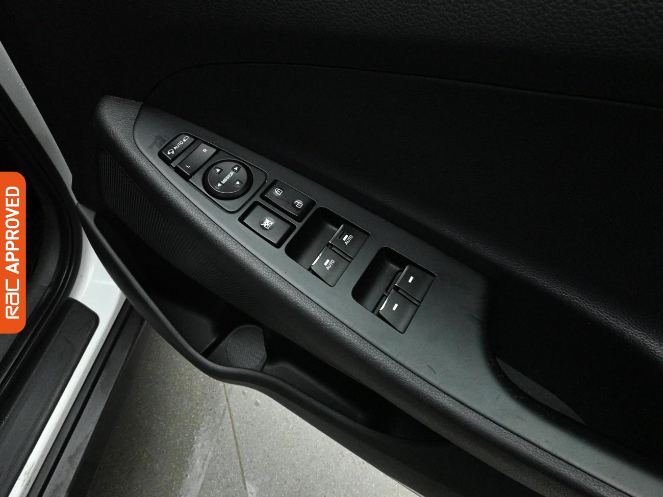 Used Hyundai TUCSON 2018 for sale - 77692358: Photo 24