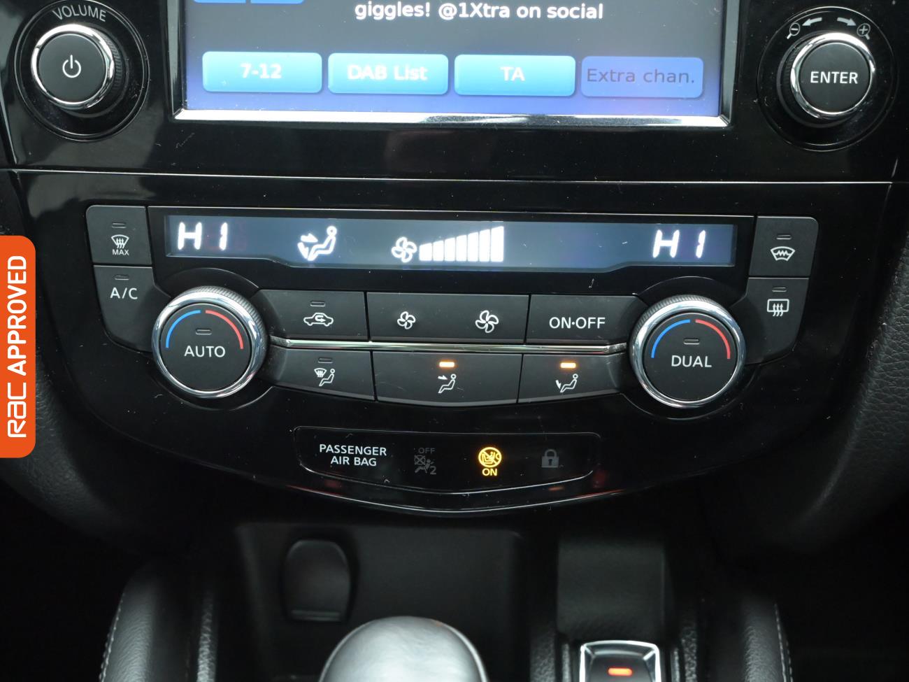 Used Nissan Qashqai 2017 for sale - 77321839: Photo 17