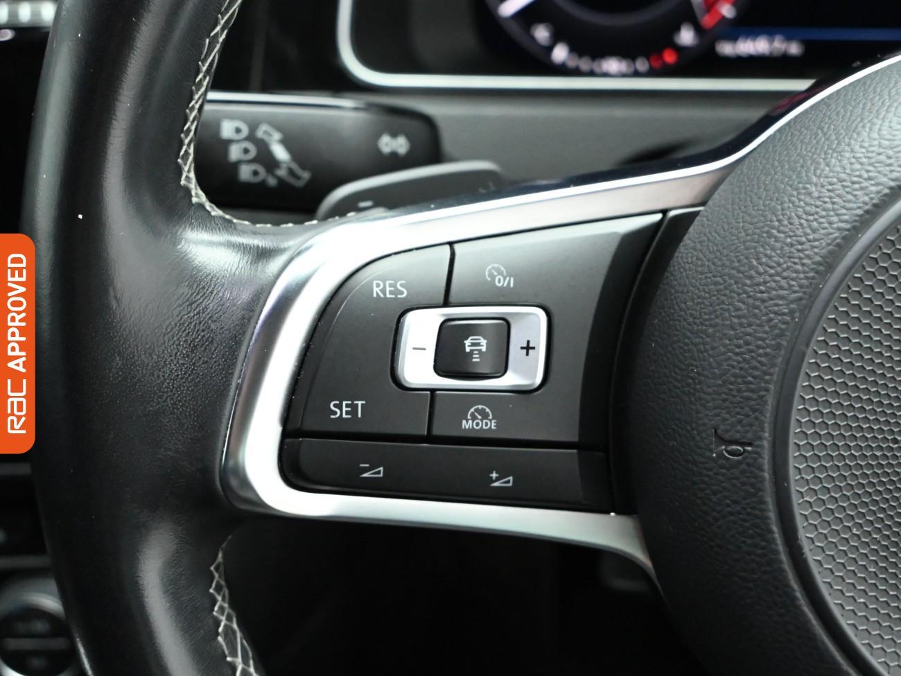 Used Volkswagen Golf 2018 for sale - 77421628: Photo 21