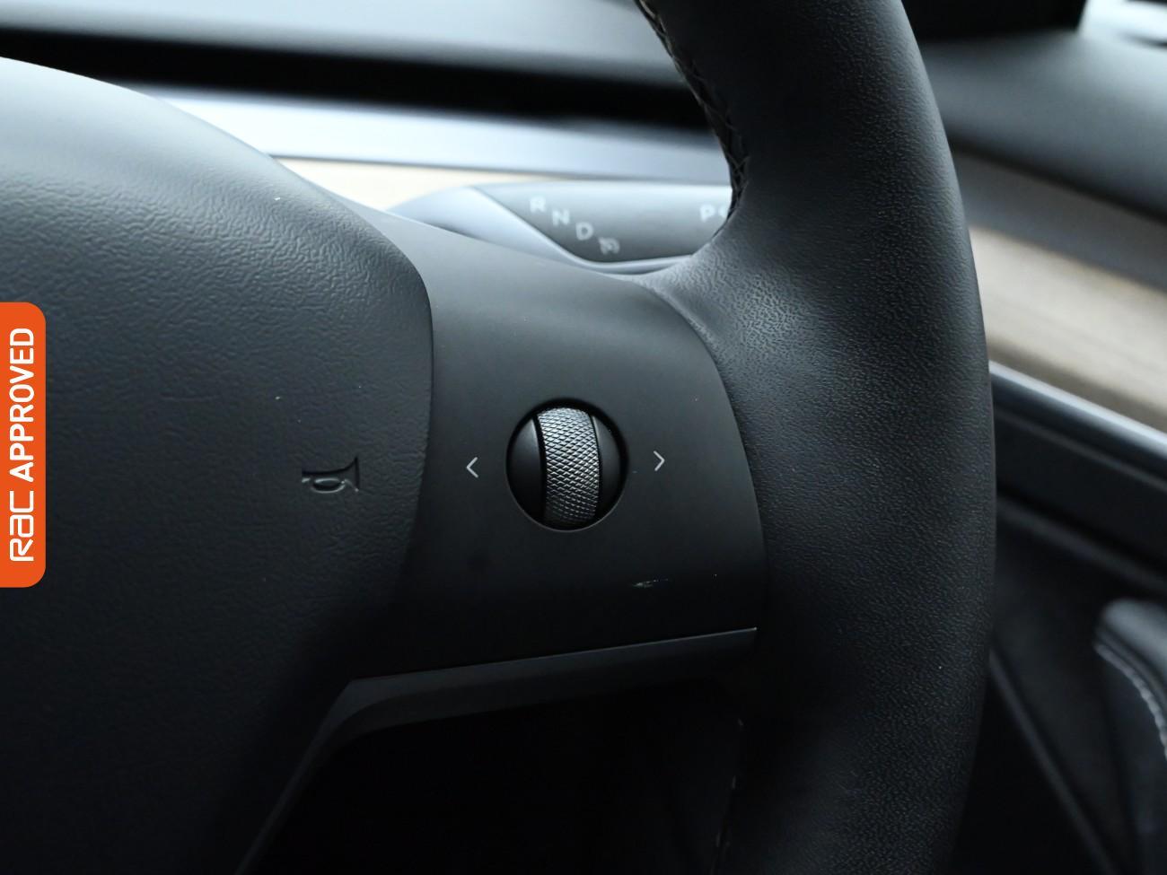 Used Tesla Model 3 2021 for sale - 76298695: Photo 25