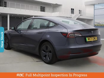 Used Tesla Model 3 2021 for sale - 76298695: Photo 2