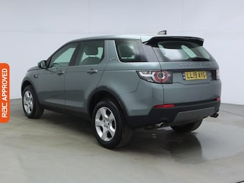 Used Land Rover Discovery Sport 2019 for sale - 79211152: Photo