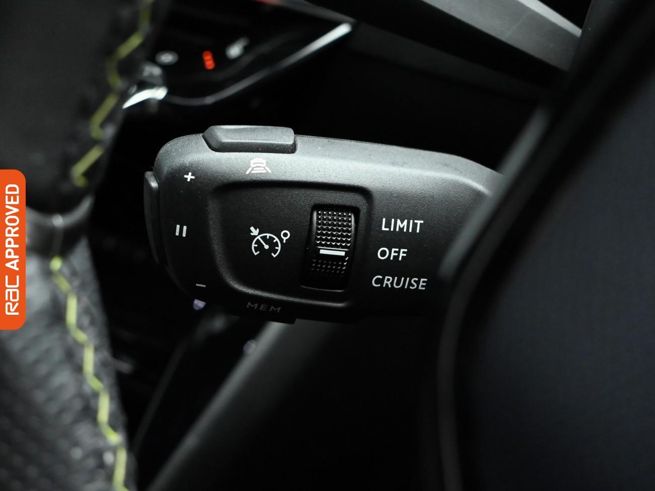 Used Peugeot E-208 2020 for sale - 76845488: Photo 25