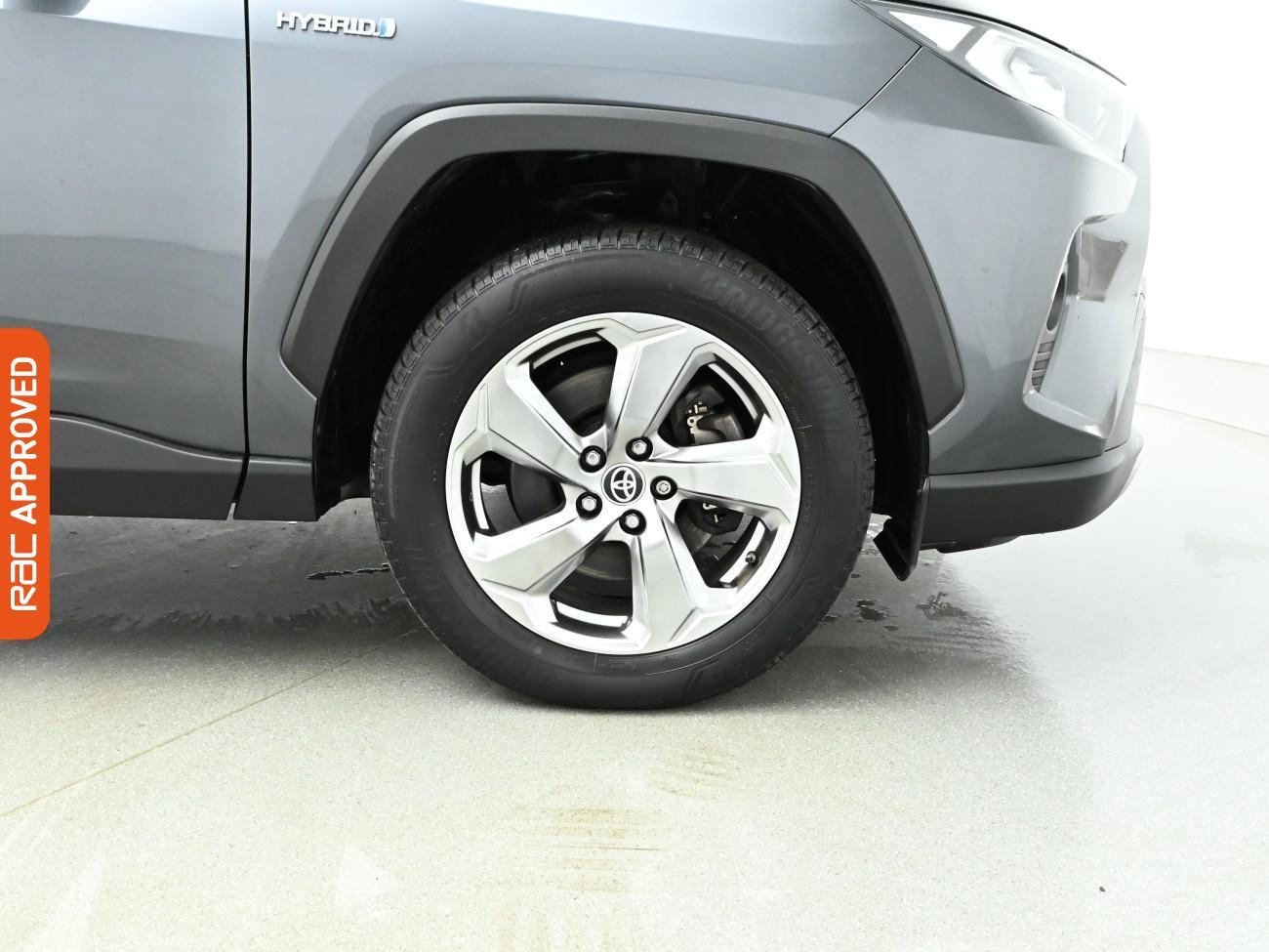 Used Toyota RAV4 2021 for sale - 76739639: Photo 25