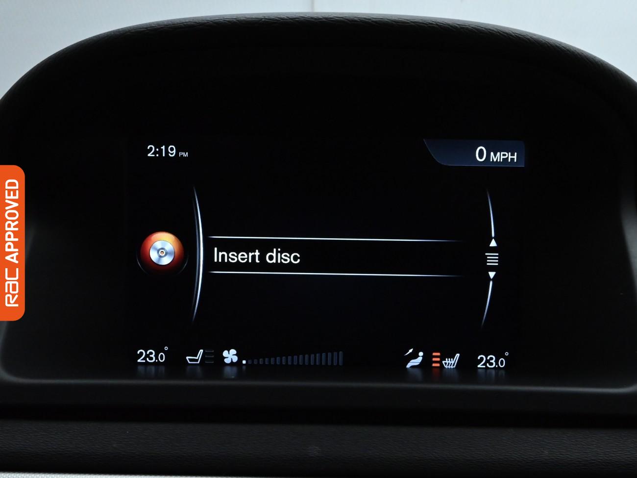 Used Volvo V70 2015 for sale - 76509167: Photo 15