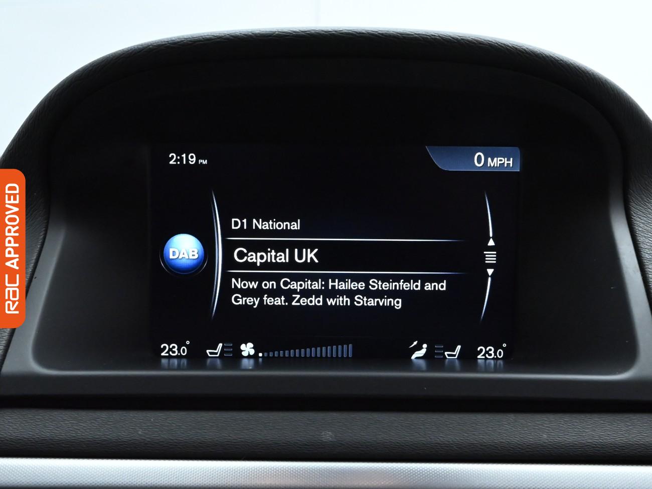 Used Volvo V70 2015 for sale - 76509167: Photo 18