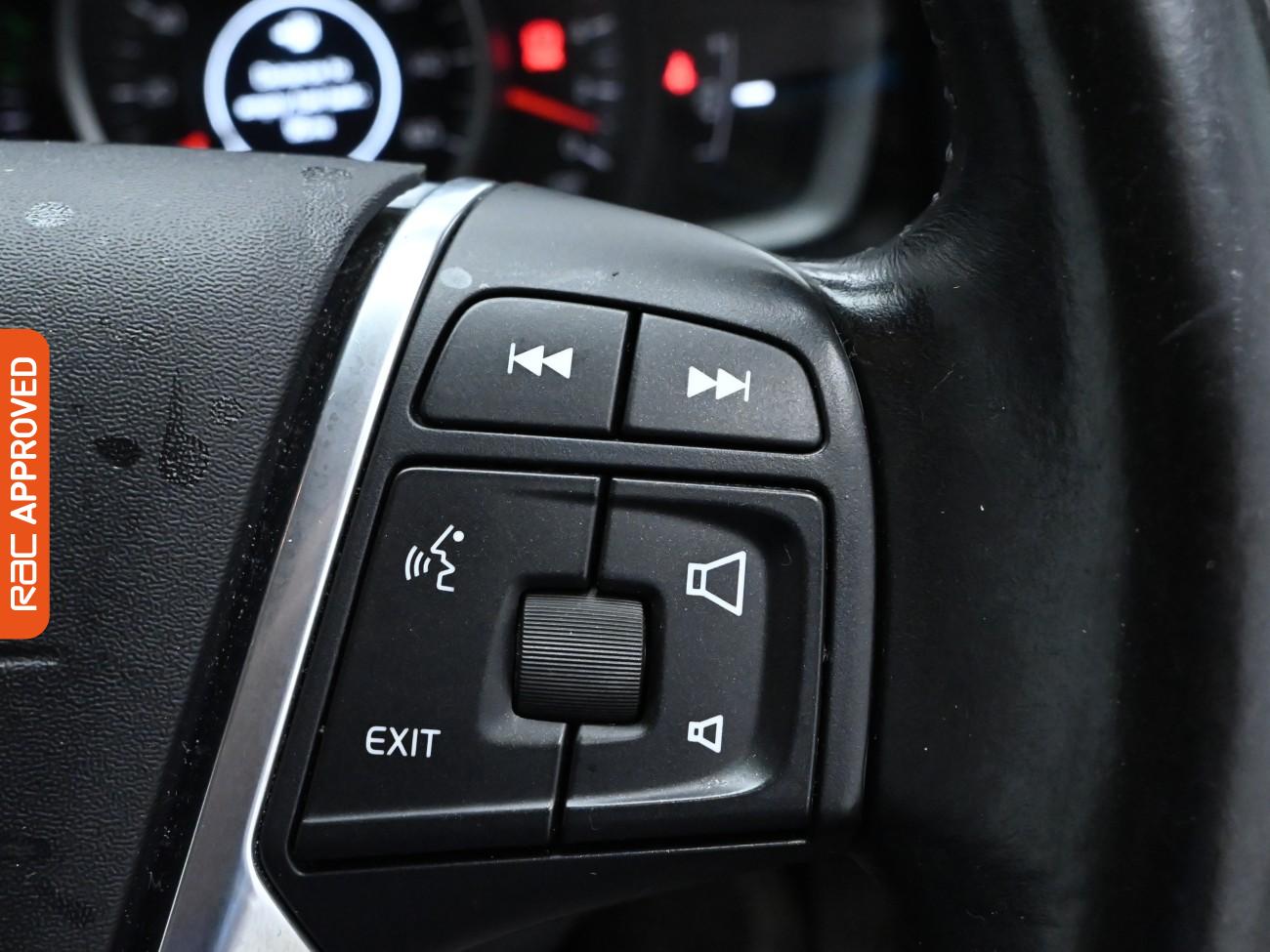 Used Volvo V70 2015 for sale - 76509167: Photo 24