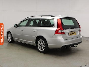 Used Volvo V70 2015 for sale - 76509167: Photo