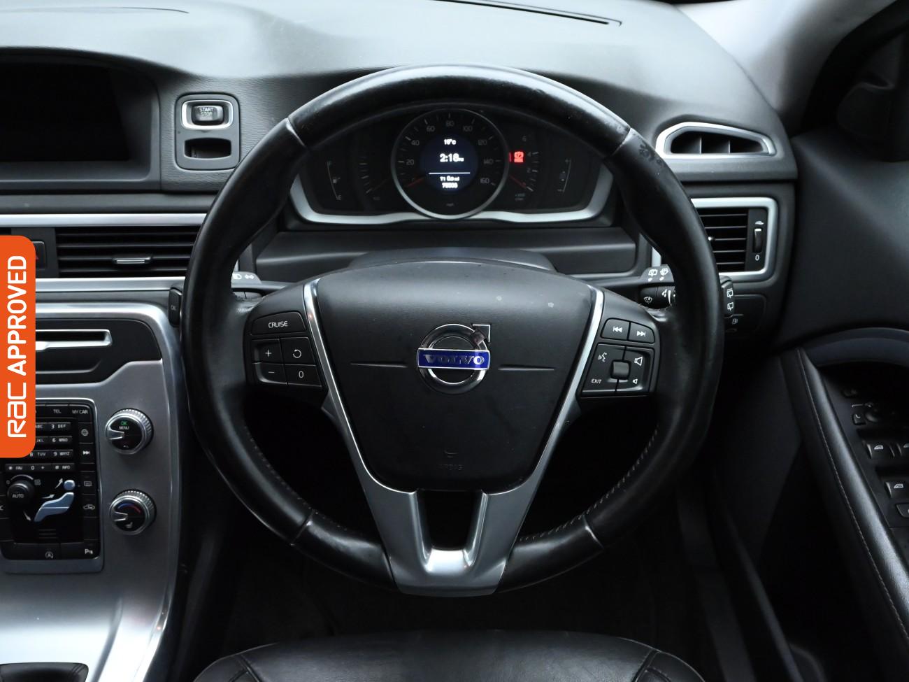 Used Volvo V70 2015 for sale - 76509167: Photo 9