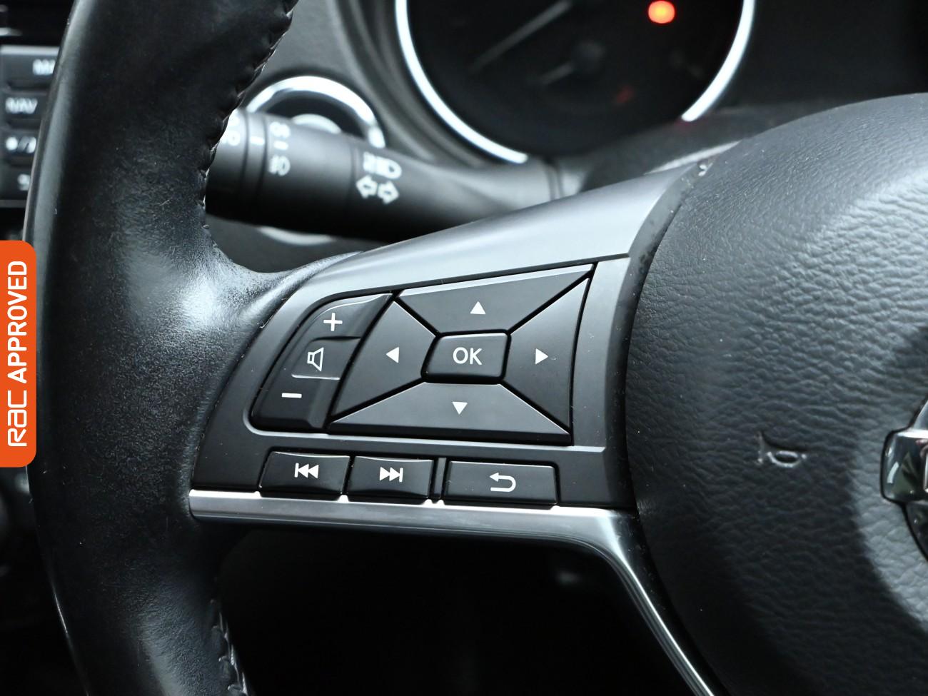 Used Nissan Qashqai 2017 for sale - 75932834: Photo 23