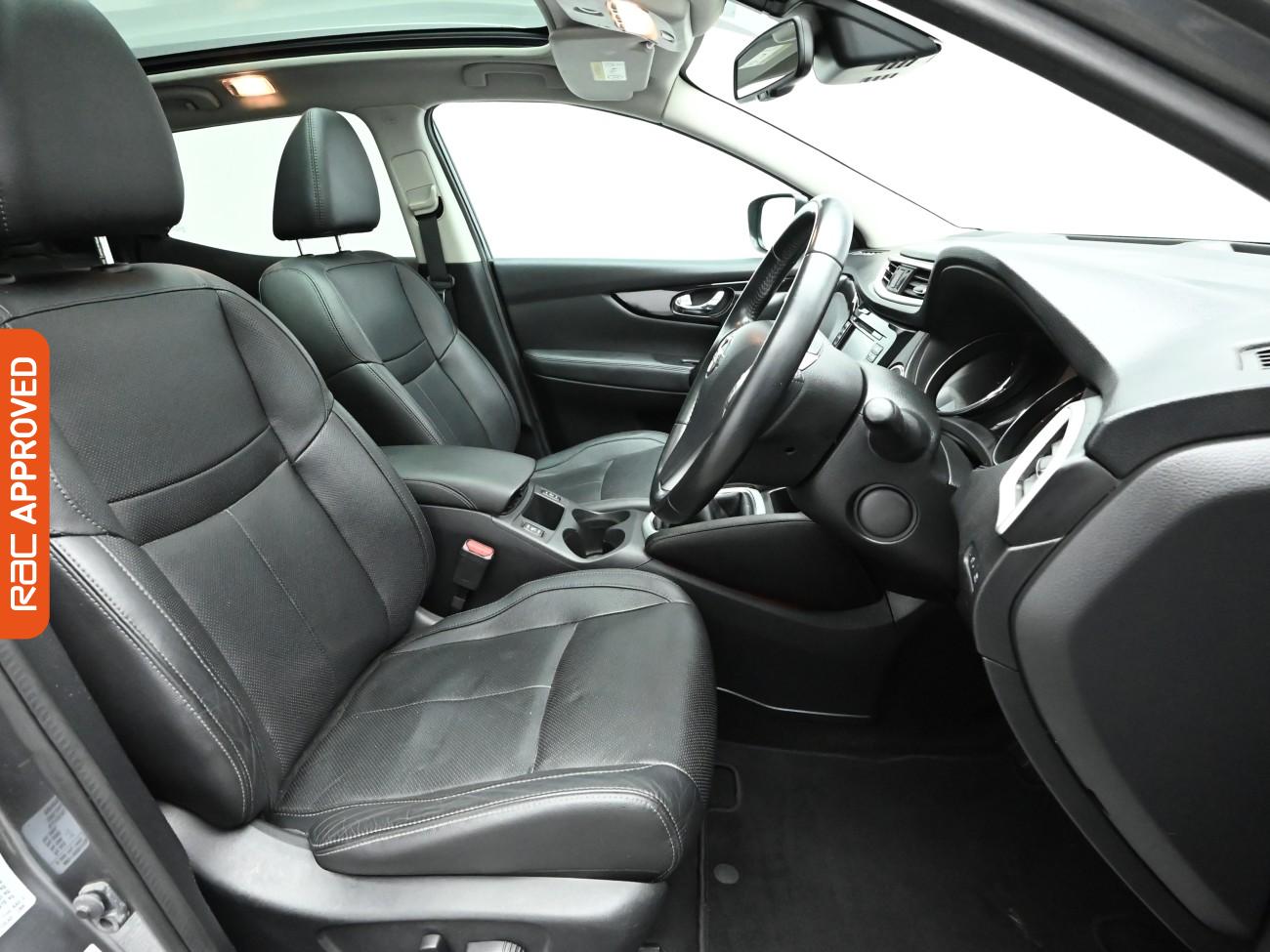 Used Nissan Qashqai 2014 for sale - 76774630: Photo 12