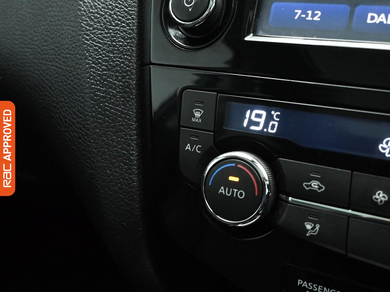 Used Nissan Qashqai 2014 for sale - 76774630: Photo 18