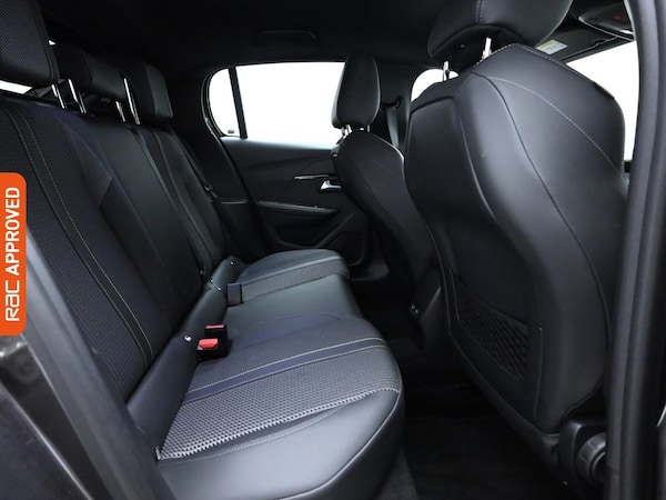 Used Peugeot 208 2021 for sale - 76142230: Photo 13