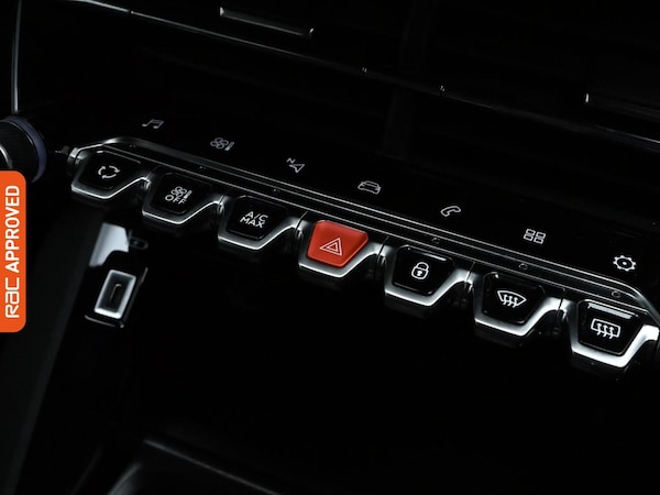 Used Peugeot 208 2021 for sale - 76142230: Photo 19