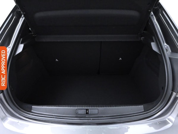 Used Peugeot 208 2021 for sale - 76142230: Photo 25