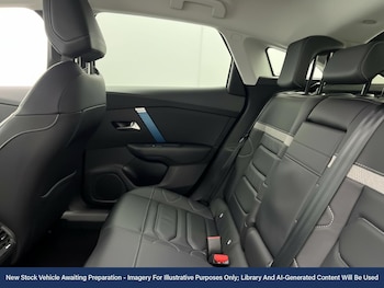 Used Citroen e-C4 2021 for sale - 76649200: Photo