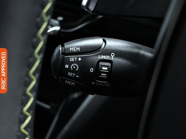 Used Peugeot 208 2022 for sale - 76156404: Photo 23