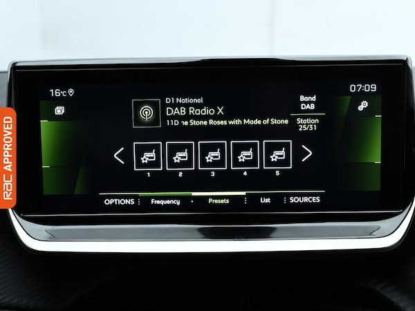 Used Peugeot 208 2022 for sale - 76156404: Photo 31