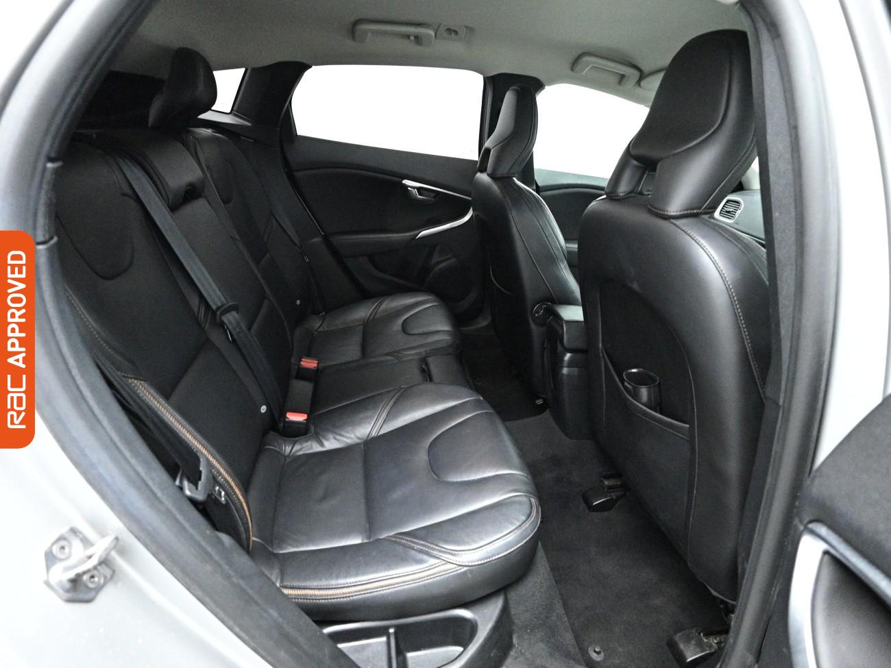 Used Volvo V40 2017 for sale - 78111793: Photo 13