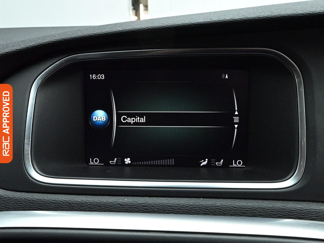 Used Volvo V40 2017 for sale - 78111793: Photo 16