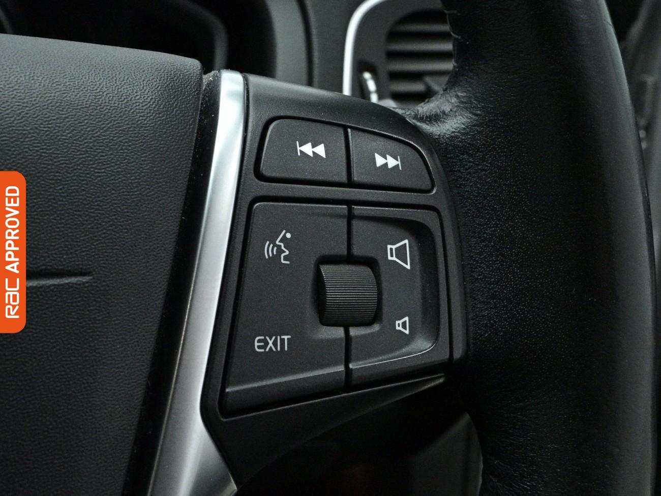 Used Volvo V40 2017 for sale - 78111793: Photo 21