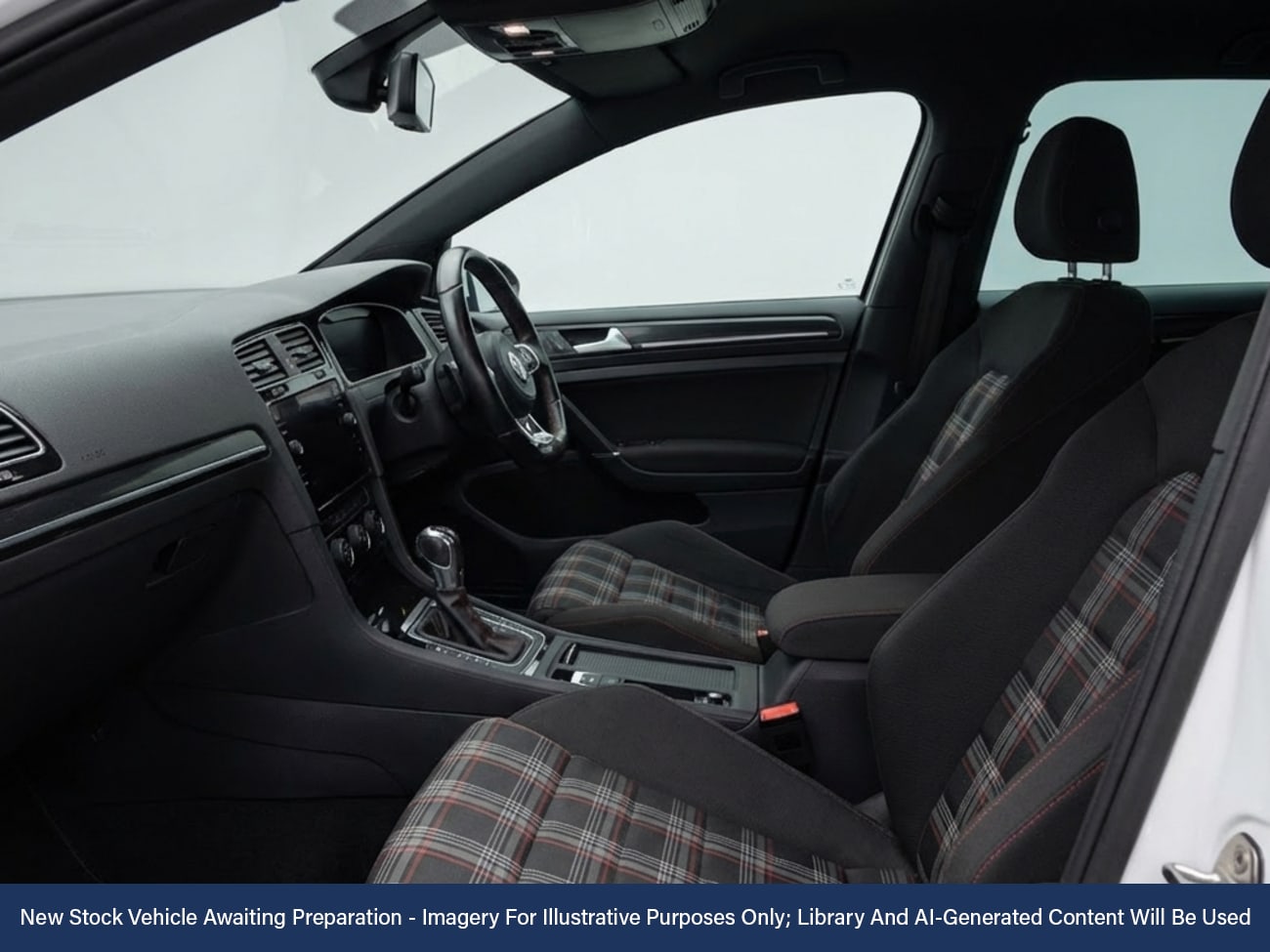 Used Volkswagen Golf 2018 for sale - 77996641: Photo 3