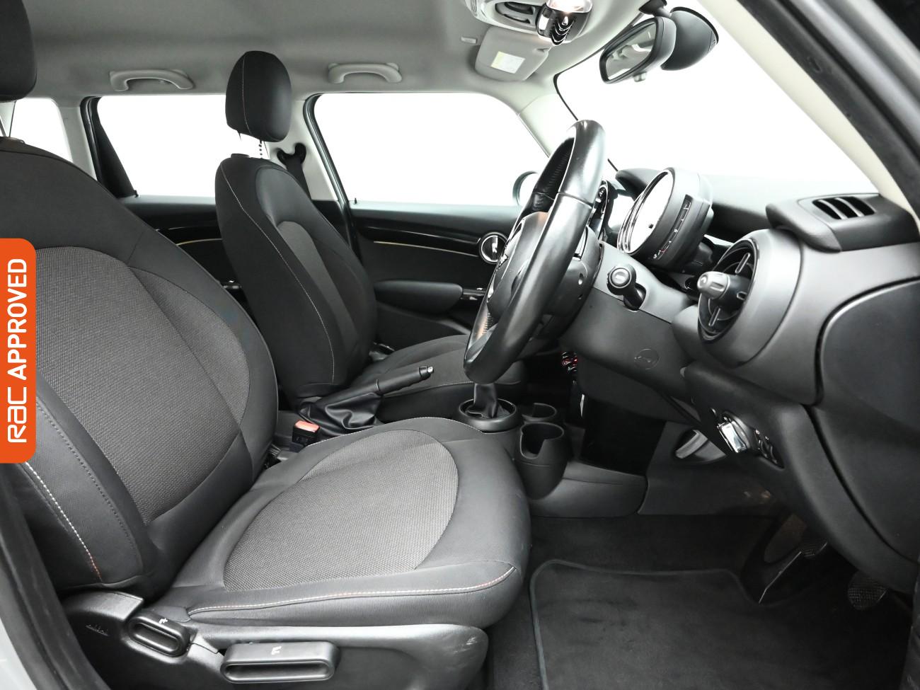 Used MINI Hatch 2021 for sale - 76782979: Photo 12