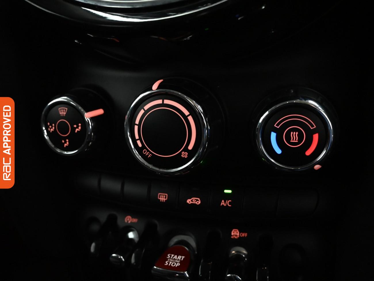 Used MINI Hatch 2021 for sale - 76782979: Photo 16