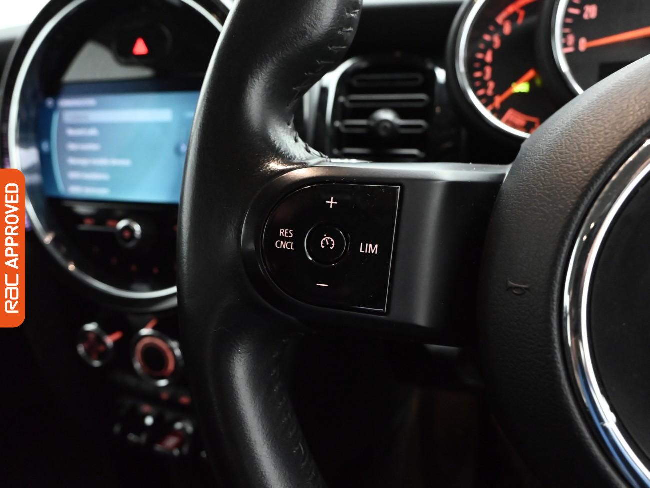 Used MINI Hatch 2021 for sale - 76782979: Photo 19