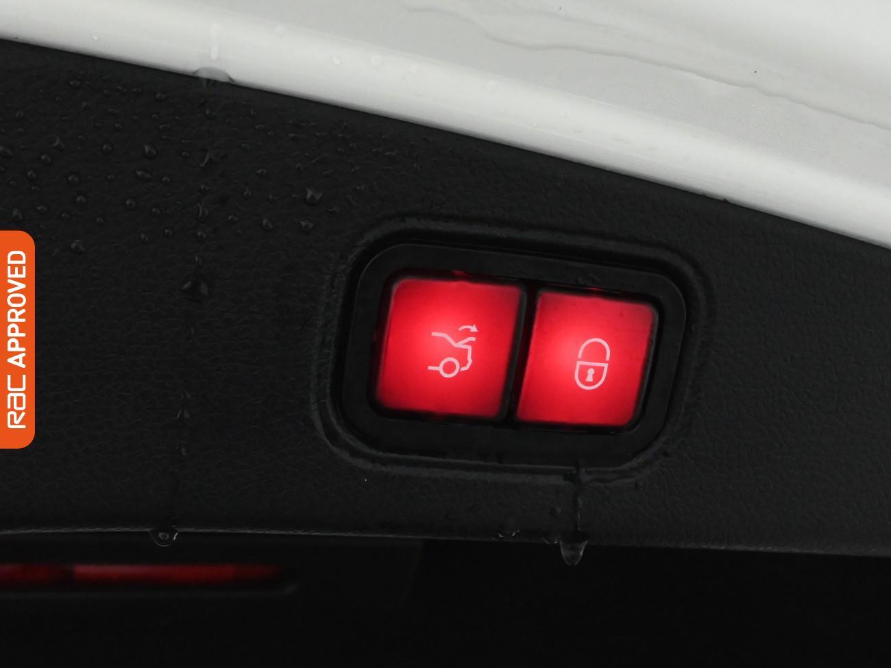 Used Mercedes-Benz E Class 2018 for sale - 77340794: Photo 15