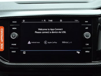 Used Volkswagen T-Cross 2023 for sale - 77946443: Photo