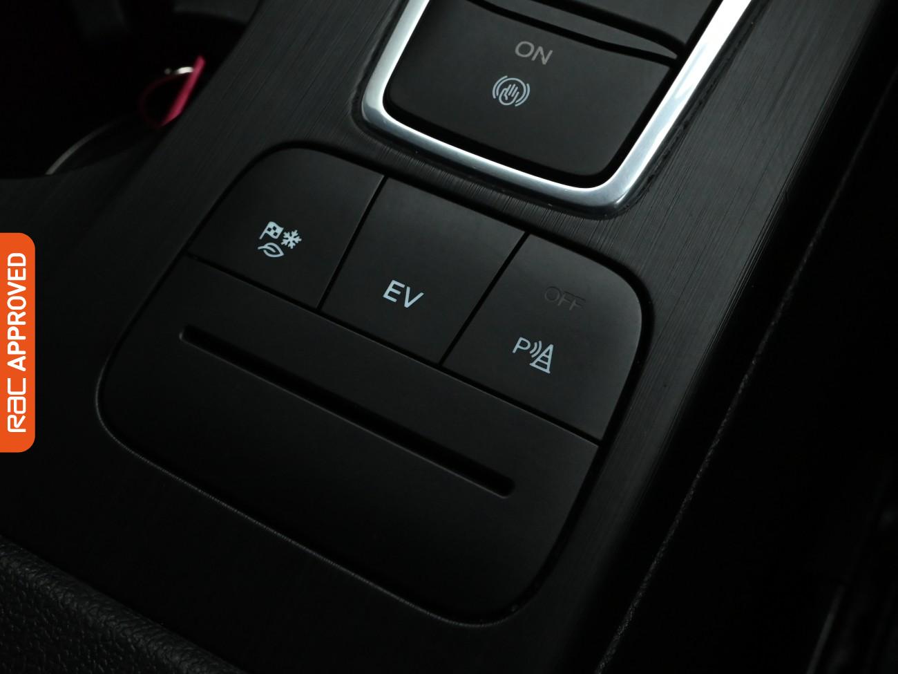 Used Ford Kuga 2022 for sale - 77535340: Photo 19