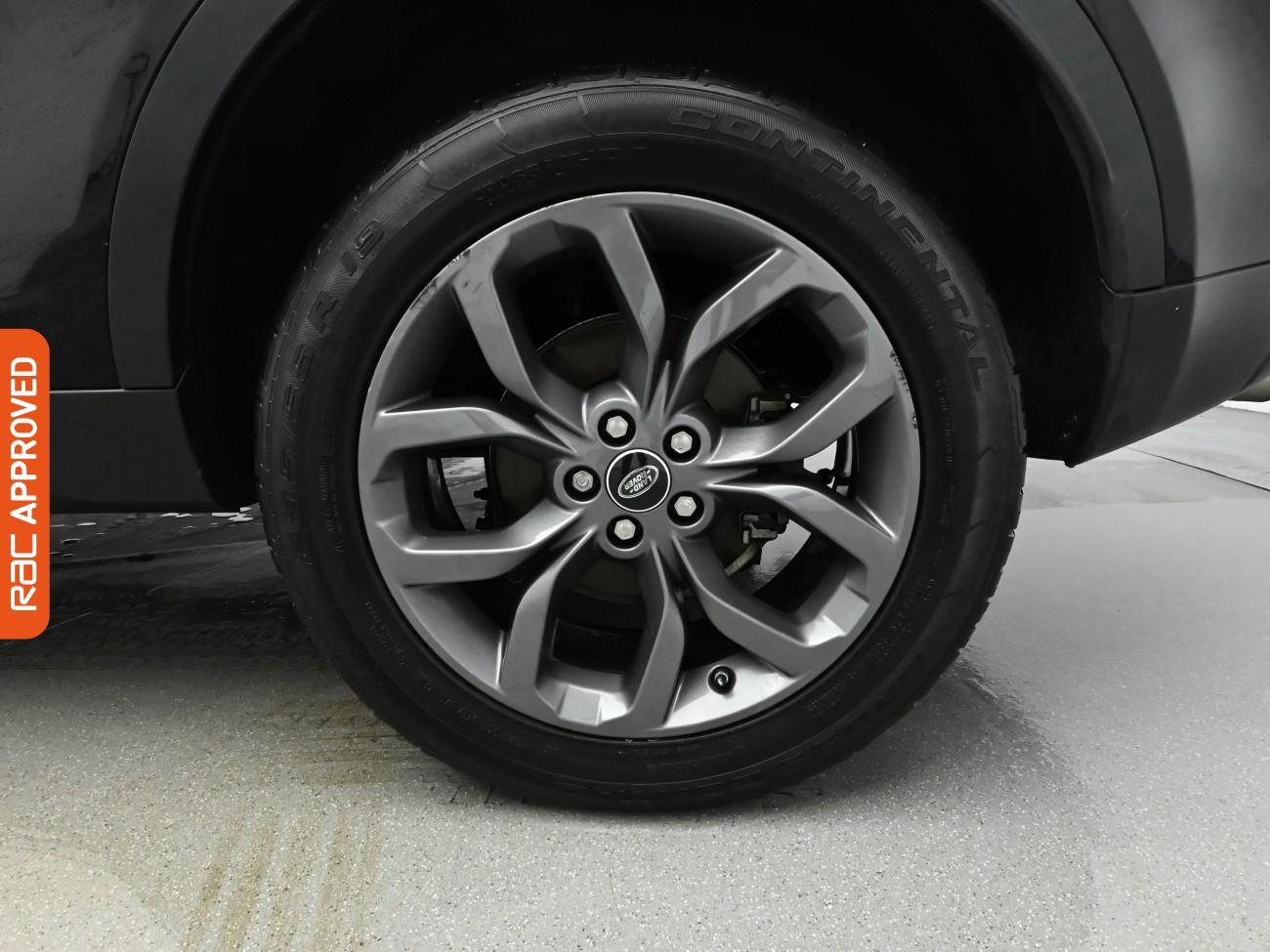 Used Land Rover Discovery Sport 2019 for sale - 77834910: Photo 14