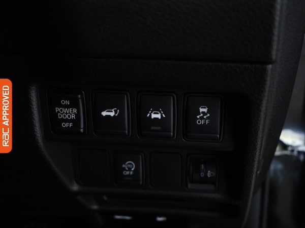 Used Nissan X-Trail 2018 for sale - 76102143: Photo 23