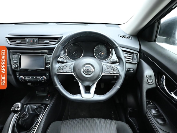Used Nissan X-Trail 2018 for sale - 76102143: Photo 9