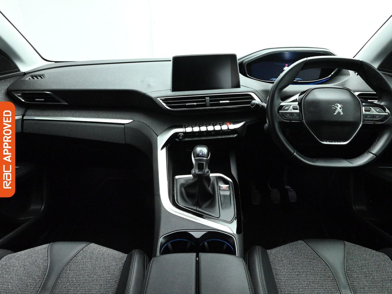 Used Peugeot 3008 2019 for sale - 77849349: Photo 2