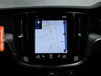 Used Volvo V60 Cross Country 2026 for sale - 78252162: Photo