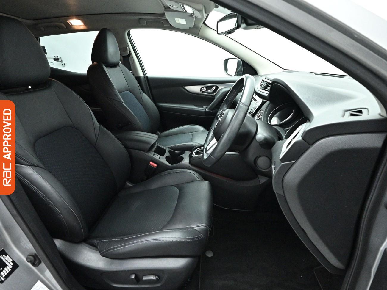 Used Nissan Qashqai 2017 for sale - 78105131: Photo 12