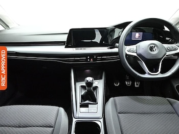 Used Volkswagen Golf 2022 for sale - 79023610: Photo