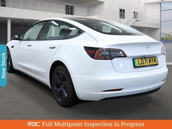 Used Tesla Model 3 2021 for sale - 76274756: Photo 2