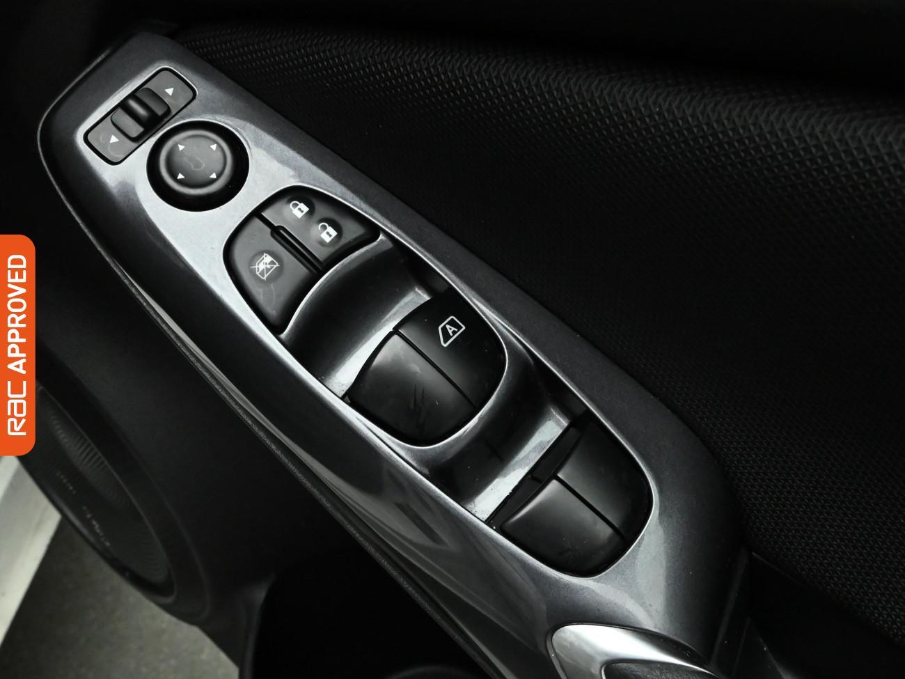 Used Nissan Juke 2023 for sale - 76782902: Photo 23