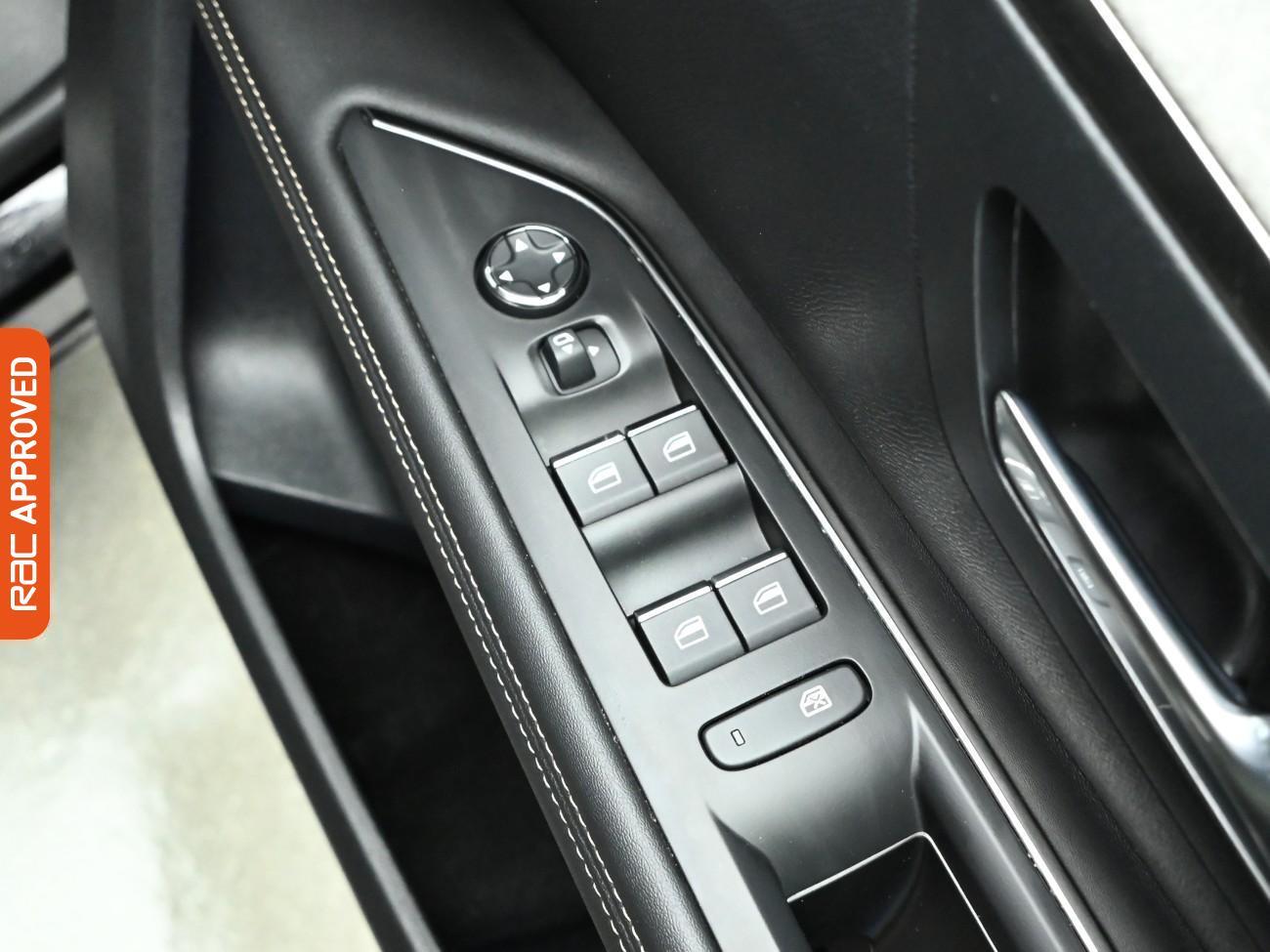 Used Peugeot 3008 2023 for sale - 77340770: Photo 24